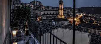 Charming artist's hideaway with stunning view over Modica