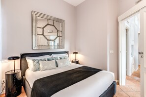 1 bedroom, in-room safe, desk, iron/ironing board - SAN PIETRO LUXURY APARTMENT downtown, wifi and metro (Roma)