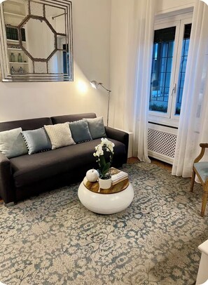 Smart TV, video games, books