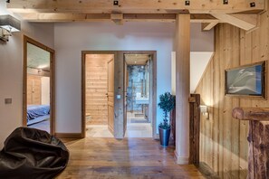 4 chambres, fer et planche à repasser, Wi-Fi gratuit, draps fournis