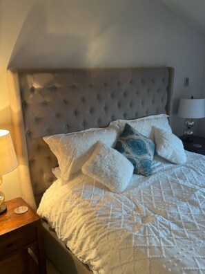 1 chambre, fer et planche à repasser, Wi-Fi, draps fournis