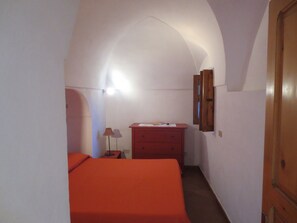 Bügeleisen/Bügelbrett, Bettwäsche