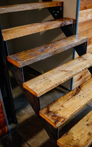 Interior - The Sport at The Nelson Inn - Unit 1 (Sheridan)