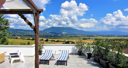 Historic residence with spectacular views, between Perugia and Assisi