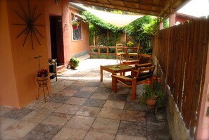 Terrace/patio - MONIC83 Sunflower Cottage by the Lake - Trevignano (Trevignano Romano)