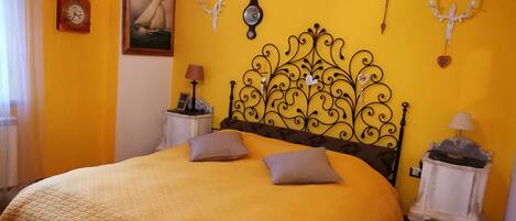 2 sovrum, strykjärn/strykbräda, resesäng och gratis wi-fi