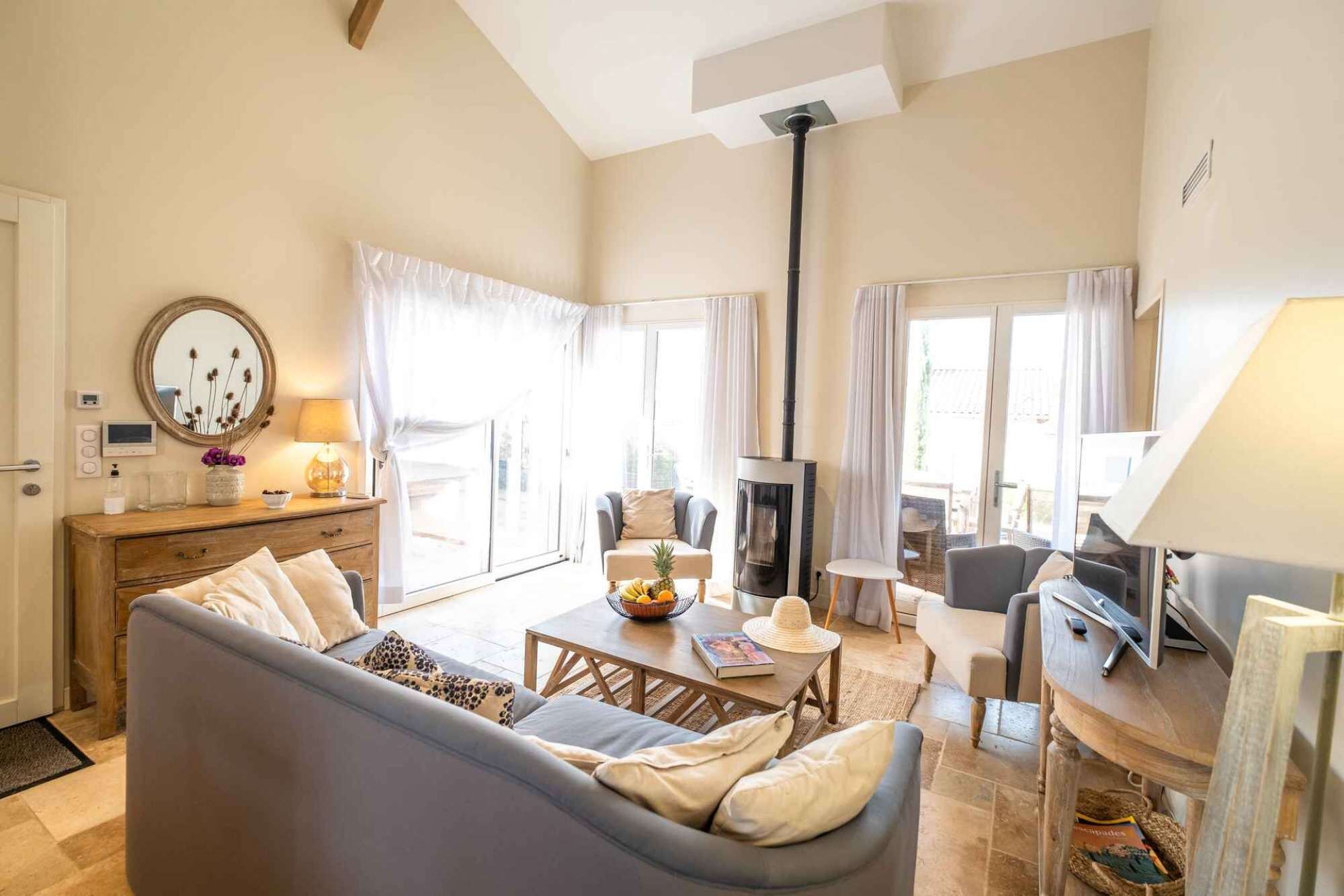 Télévision à écran plat