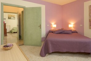 1 bedroom, iron/ironing board, travel crib, free WiFi -  Edera Apartment in a small tuscan village of San Gimignano Municipality (Castel San Gimignano)