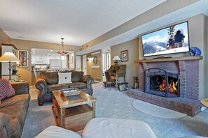 TV, fireplace, DVD player