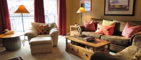 TV, fireplace, DVD player, stereo