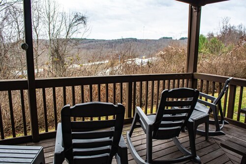 E101 · Winterplace Condo! Ski In Ski Out First Floor E101