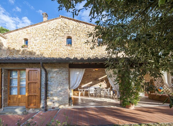 Exterior - Padronale Apartment, for those who love large spaces and comfort. (San Gimignano)
