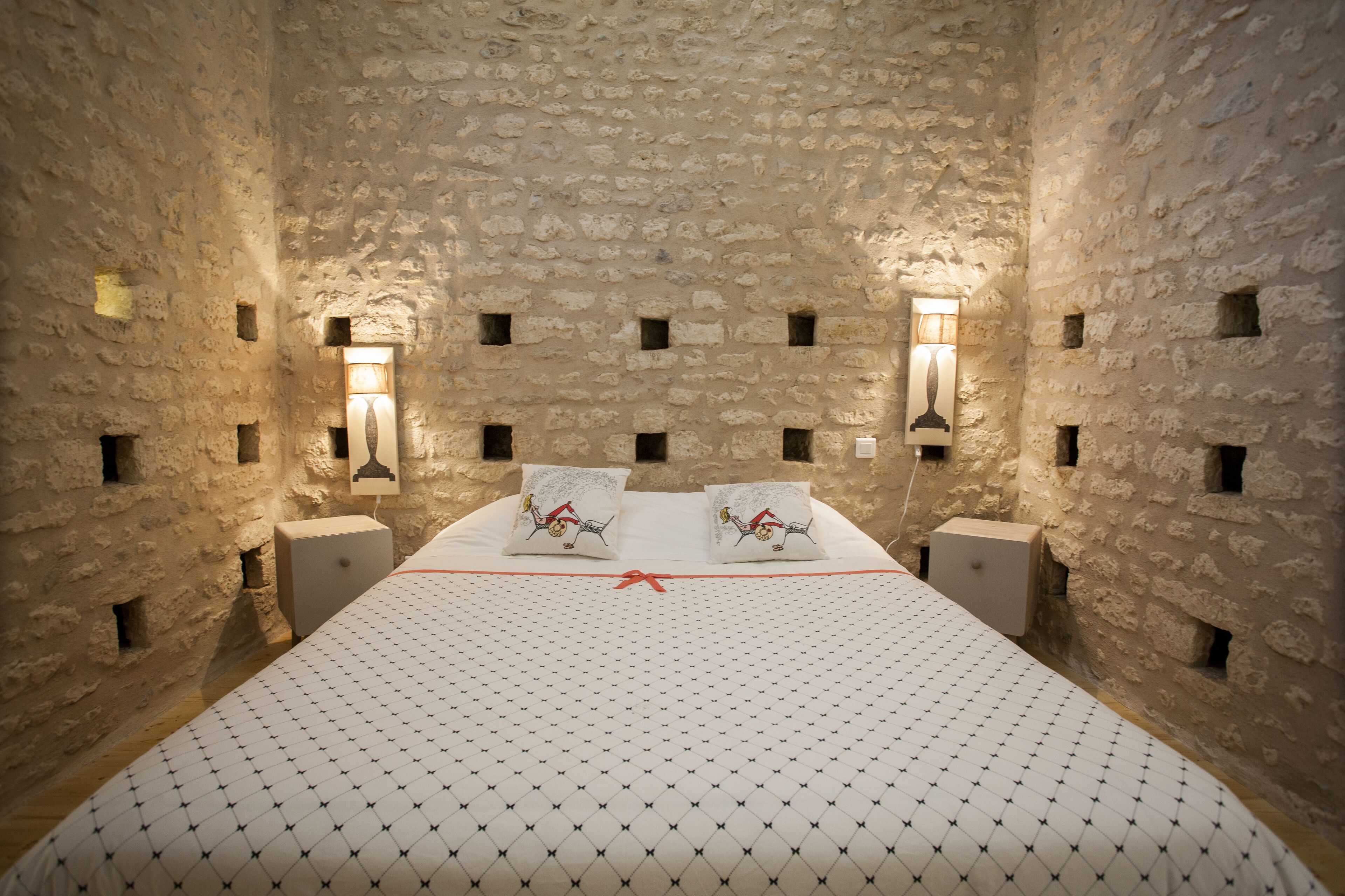 1 chambre, lit parapluie, accès Internet, draps fournis