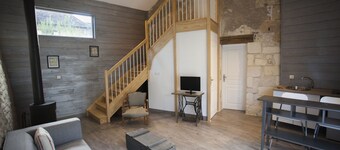 Unusual stay - Dovecote - Independent accommodation - Swimming pool - SPA - Terrace