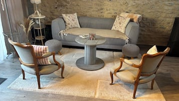 Televisio, pöytäjalkapallopöytä, pöytätennispöytä