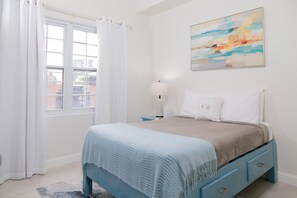 2 chambres, fer et planche à repasser, lit parapluie, Wi-Fi