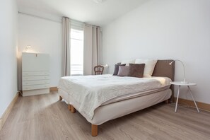 2 bedrooms, WiFi - Apartment in the city center 88 m2 with garage (Montpellier)