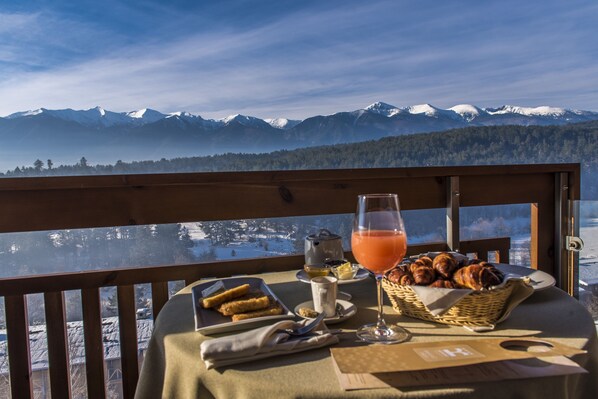 公寓, 1 间卧室 | 迷你吧、客房内保险箱、办公桌、笔记本电脑工作区