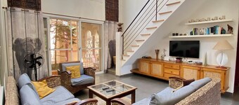 Somone: large air-conditioned villa with swimming pool, 10 people *, between Sea and Lagoon