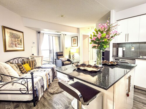 2-Bed, 2-Bath Condo w/Pool & Parking by Square 1