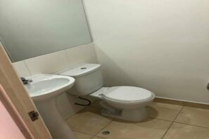 Dusche, Handtücher, Seife, Shampoo