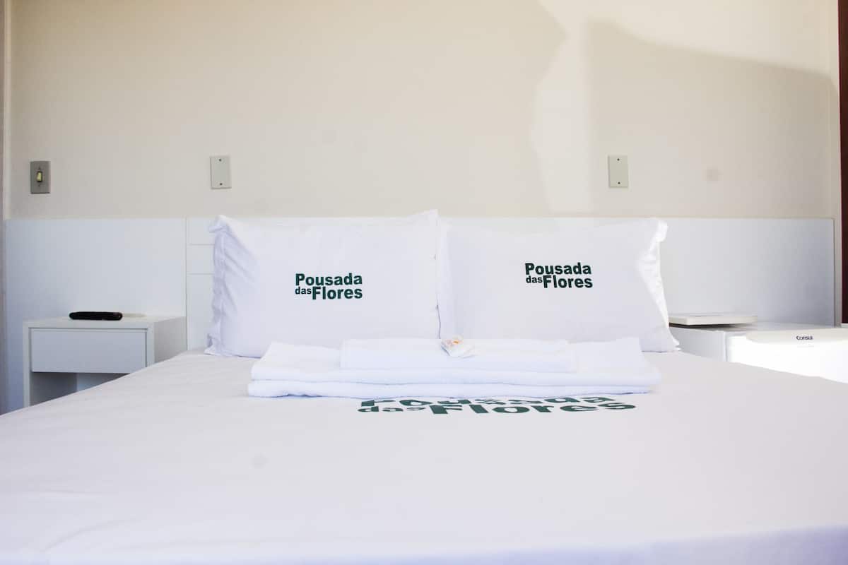Comfort trippelrum | Skrivbord, ljudisolering, strykjärn/strykbräda och gratis wi-fi