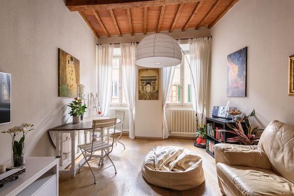 Télévision, livres, médiathÚque, chaßne hi-fi