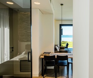 1 bedroom, memory foam beds, in-room safe, desk - Acquarella Resort - Ruby Suite (TREVIGNANO ROMANO)