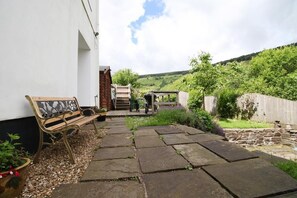 Apartment - Ground Floor | Terrace/patio