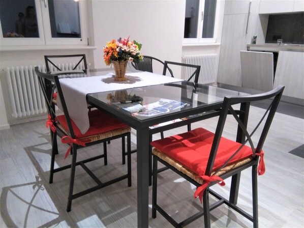 Dining - Oleandro apartment (Arco)