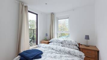 1 habitación, escritorio, tabla de planchar con plancha y wifi gratis