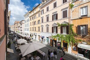 Exterior - ST. PETER'S BASILICA. ESCAPE FOR 2! (Roma)