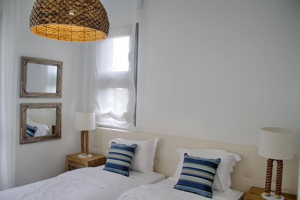 3 Schlafzimmer, Zimmersafe, Schreibtisch, Bügeleisen/Bügelbrett