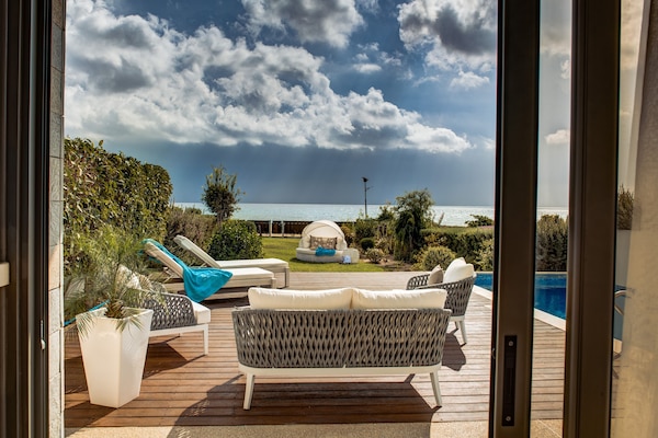 Luxury Villa, 3 Bedrooms, Private Pool, Sea View | Terrace/patio