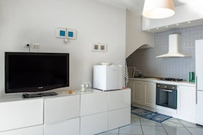Microondas, horno y parrilla de estufa 