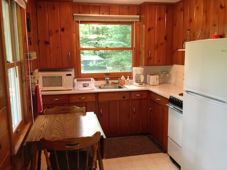 Fridge, microwave, oven, stovetop. -Up North Cabin Across from Big Glen Lake.