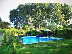 Pool - Villa Sibel, private pool and garden, on the Tuscan coast, in Versilia (Massa)