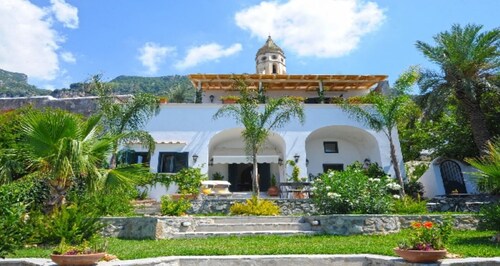 Casa Santacroce 2 with large garden