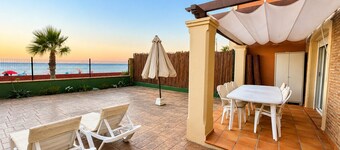Spectaculaire appartement à Isla Canela, face à la mer **