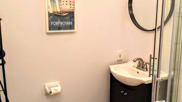 Free toiletries, hair dryer, towels, toilet paper