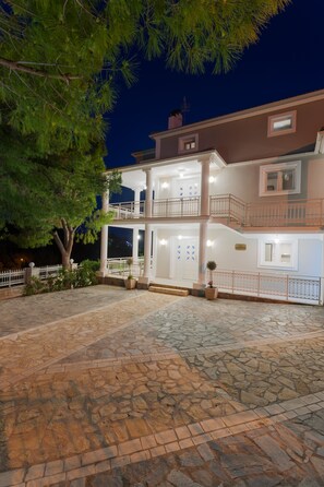 Exterior - Demargia Villa A - Ground Floor Apartment suitable for 6 people (Zakynthos)