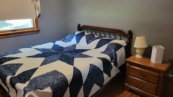 3 bedrooms, free WiFi, bed sheets