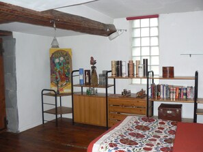 2 bedrooms, iron/ironing board, Internet, bed sheets - Le Petit Siam - Guest house in the center of CFD - Suite of 2 bedrooms 2/5 per (Clermont-Ferrand)