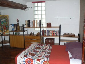 2 bedrooms, iron/ironing board, Internet, bed sheets - Le Petit Siam - Guest house in the center of CFD - Suite of 2 bedrooms 2/5 per (Clermont-Ferrand)