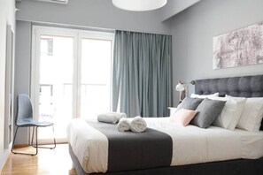 1 bedroom, iron/ironing board, free WiFi - Bright Flat near the Acropolis (Athens)