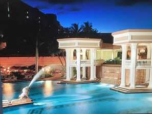 Piscine extérieure, piscine chauffée