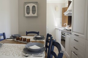 Dining - CASALE LA FATA, Morgana large duplex apartment 2 bedrooms 4 + 2pax (Camaiore)