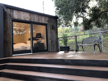 Terrace/patio. 🌻🌻🌻 Fantastic Guest House