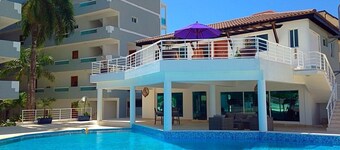 New / Beautiful 2B/2B across from the beach 101 B