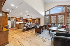 Imagen sin descripción, 3 de 81, botón